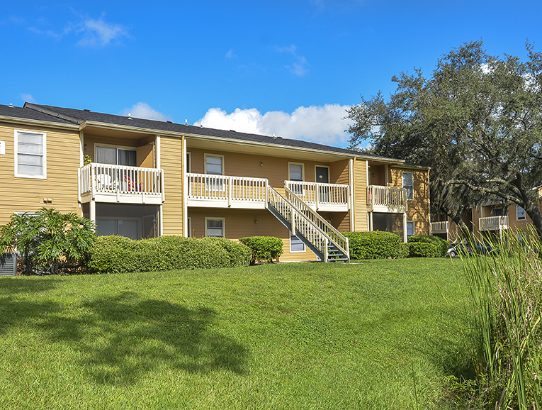 Home Apartments for Rent in Tampa, FL Windwood Oaks Apartments